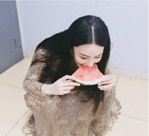 吃瓜娱乐微博图片可爱女,可爱指数爆表!” 第1张 吃瓜娱乐微博图片可爱女,可爱指数爆表!” 第1张