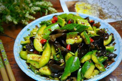 娱乐圈吃瓜感慨文案图片,揭秘明星背后的故事与真相  第2张