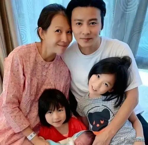 娱乐圈吃瓜爆料明星情侣,揭秘明星恋情背后的真相 第3张 娱乐圈吃瓜爆料明星情侣,揭秘明星恋情背后的真相 第3张