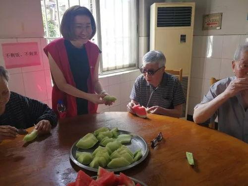 吃瓜娱乐圈爷爷奶奶,揭秘明星家族背后的故事