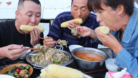 娱乐吃瓜酱东北菜视频,娱乐吃瓜酱带你领略地道东北美食魅力