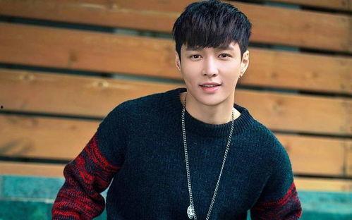 娱乐圈吃瓜张艺兴,多面艺人，争议与成长