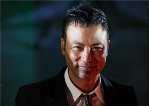 吃瓜娱乐圈华哥,瓜田里的明星风云录  第2张