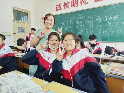 想进娱乐圈吃瓜的文案,揭秘明星幕后故事，一探究竟！  第2张