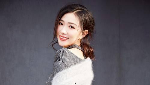 娱乐圈业内吃瓜女星小说,揭秘吃瓜女星的传奇人生  第3张