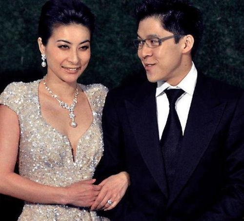 老瓜新吃2009娱乐圈,重温旧时光,细数那些年我们追过的明星与经典事件 第1张 老瓜新吃2009娱乐圈,重温旧时光,细数那些年我们追过的明星与经典事件 第1张