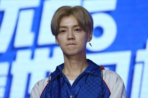 鹿晗娱乐圈吃瓜,揭秘明星背后的“吃瓜”故事  第1张