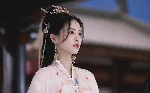 吃瓜娱乐圈白鹿是谁,娱乐圈新晋小花,吃瓜群众热议焦点 第1张 吃瓜娱乐圈白鹿是谁,娱乐圈新晋小花,吃瓜群众热议焦点 第1张