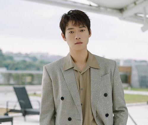 刘雨昕吃瓜娱乐圈,瓜田李下,娱乐圈的清新“吃瓜”达人 第2张 刘雨昕吃瓜娱乐圈,瓜田李下,娱乐圈的清新“吃瓜”达人 第2张