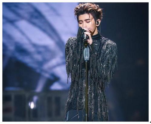 娱乐圈吃瓜双男主文,瓜田里的双男主风云录  第3张