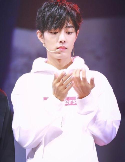 吃瓜娱乐肖战是真的吗,吃瓜娱乐背后的真相  第3张