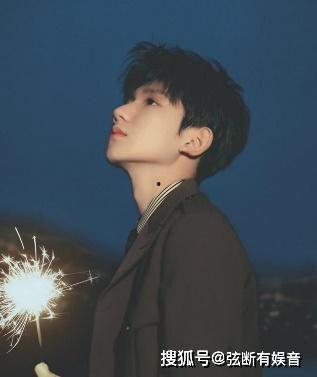 王源娱乐圈吃瓜爆料,揭秘明星幕后故事