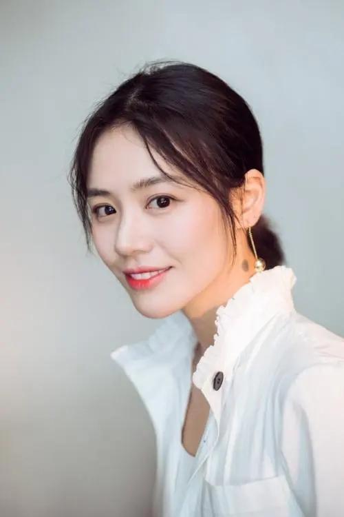 娱乐吃瓜马思纯视频,娱乐圈幕后故事大揭秘 第1张 娱乐吃瓜马思纯视频,娱乐圈幕后故事大揭秘 第1张