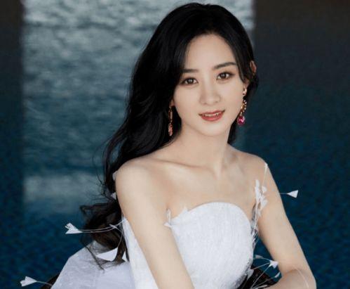 吃瓜娱乐圈赵丽颖,娱乐圈的瓜田皇后,甜蜜与辛酸并存 第3张 吃瓜娱乐圈赵丽颖,娱乐圈的瓜田皇后,甜蜜与辛酸并存 第3张