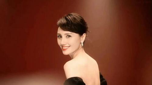 娱乐圈女明星吃瓜事件,揭秘幕后真相与八卦风云 第1张 娱乐圈女明星吃瓜事件,揭秘幕后真相与八卦风云 第1张