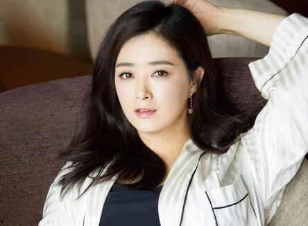 娱乐圈吃瓜爆料蒋欣,揭秘幕后真相与情感纠葛 第2张 娱乐圈吃瓜爆料蒋欣,揭秘幕后真相与情感纠葛 第2张