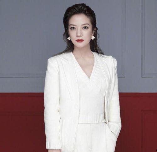 吃瓜娱乐图片头像女的,揭秘吃瓜娱乐界女神风采 第2张 吃瓜娱乐图片头像女的,揭秘吃瓜娱乐界女神风采 第2张