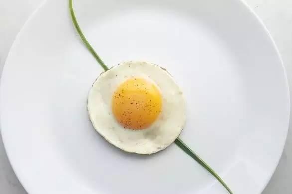 娱乐吃瓜酱荷包蛋,吃瓜酱带你领略美食与娱乐的完美融合 第2张 娱乐吃瓜酱荷包蛋,吃瓜酱带你领略美食与娱乐的完美融合 第2张