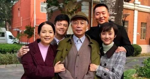 娱乐吃瓜制片人是谁,是谁一手打造了热门话题盛宴? 第3张 娱乐吃瓜制片人是谁,是谁一手打造了热门话题盛宴? 第3张