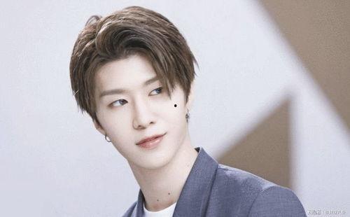 吃瓜娱乐圈范丞丞,娱乐圈的瓜中明星,揭秘他的成长之路 第2张 吃瓜娱乐圈范丞丞,娱乐圈的瓜中明星,揭秘他的成长之路 第2张