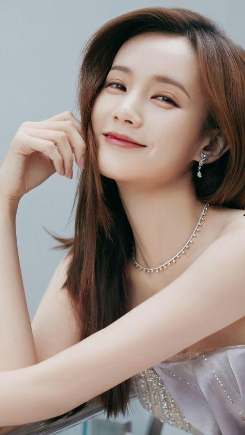 吃瓜娱乐圈袁冰妍,娱乐圈的瓜田新秀,魅力与实力并重 第2张 吃瓜娱乐圈袁冰妍,娱乐圈的瓜田新秀,魅力与实力并重 第2张