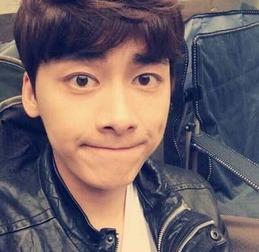 吃瓜娱乐圈李易峰,娱乐圈的瓜田明星  第3张