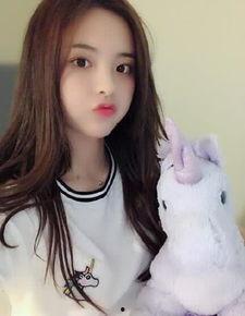 娱乐吃瓜酱女生回消息,揭秘娱乐圈幕后故事,畅谈八卦趣闻 第3张 娱乐吃瓜酱女生回消息,揭秘娱乐圈幕后故事,畅谈八卦趣闻 第3张